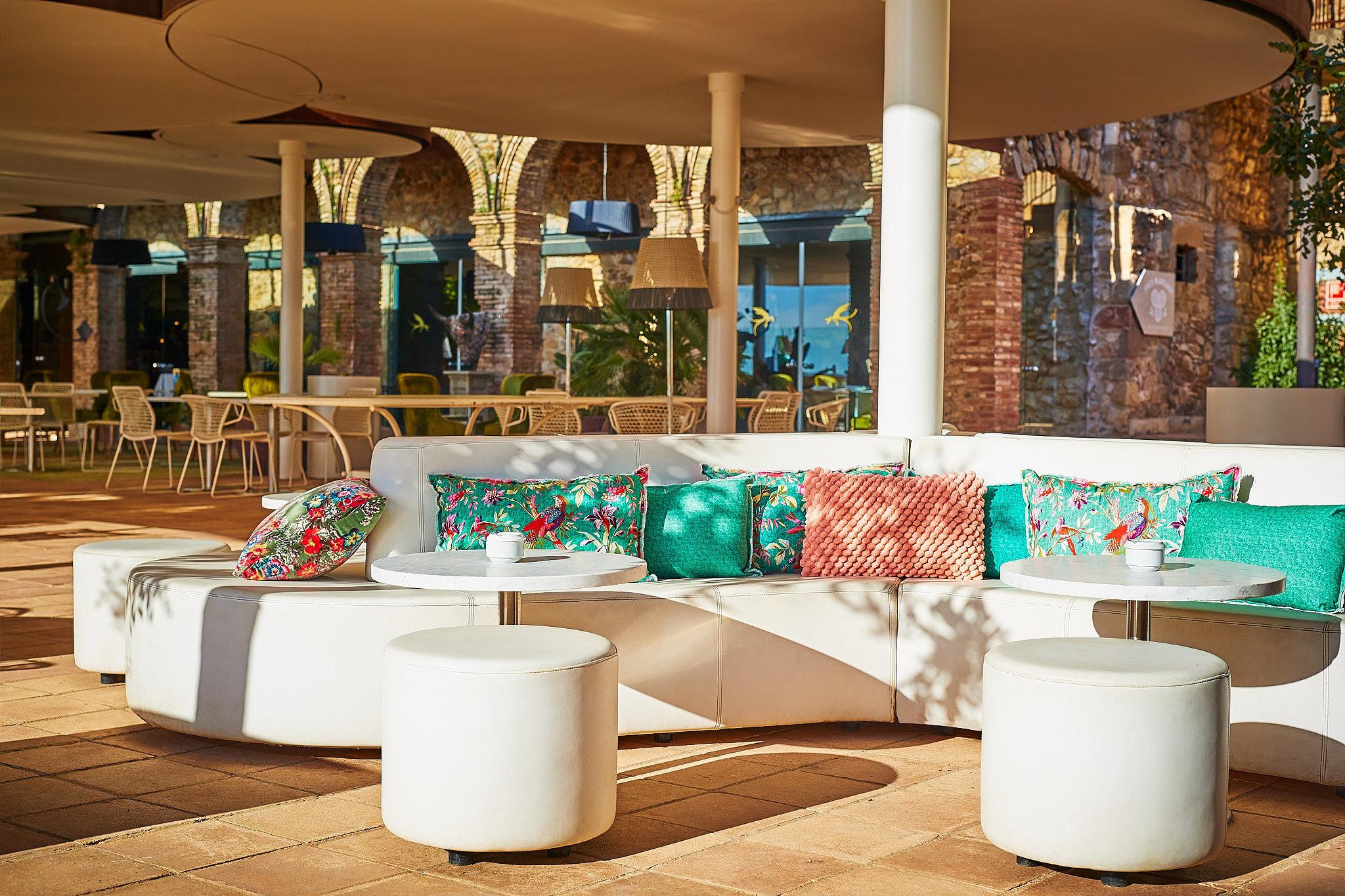 Hotel Castell D'Emporda La Bisbal d'Emporda Luaran gambar