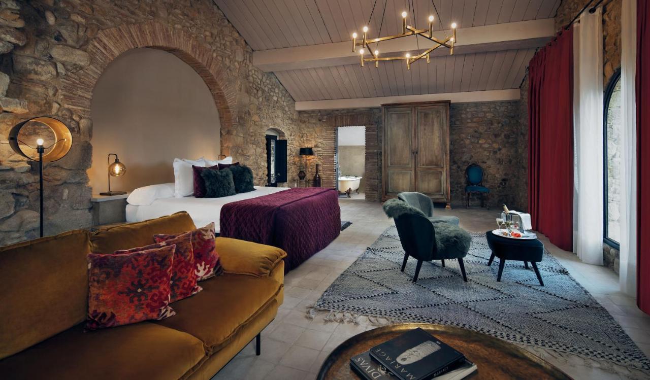 Hotel Castell D'Emporda La Bisbal d'Emporda Luaran gambar
